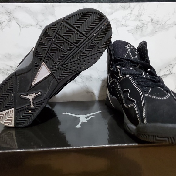 Jordan True Flight - Picture 6 of 8